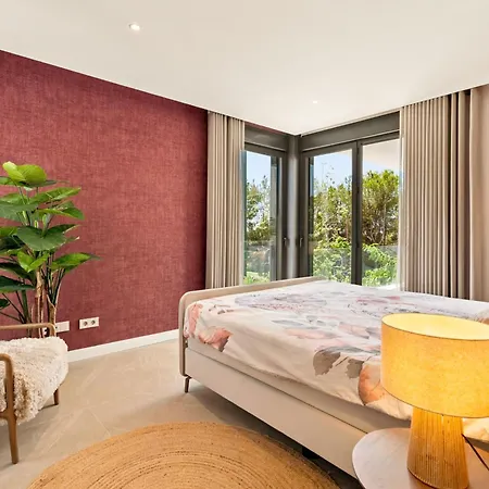 Penthouse Soul With Pool Apartmán *