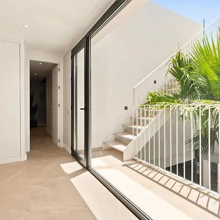 Penthouse Soul With Pool Apartmán